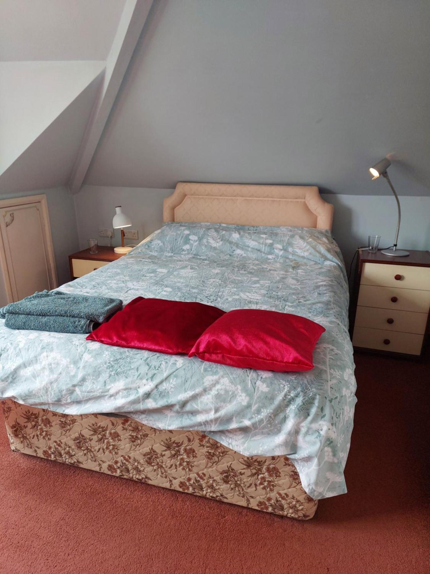 Double Room With Ensuite Shower Room In Quiet, Private House Worthing Exterior foto